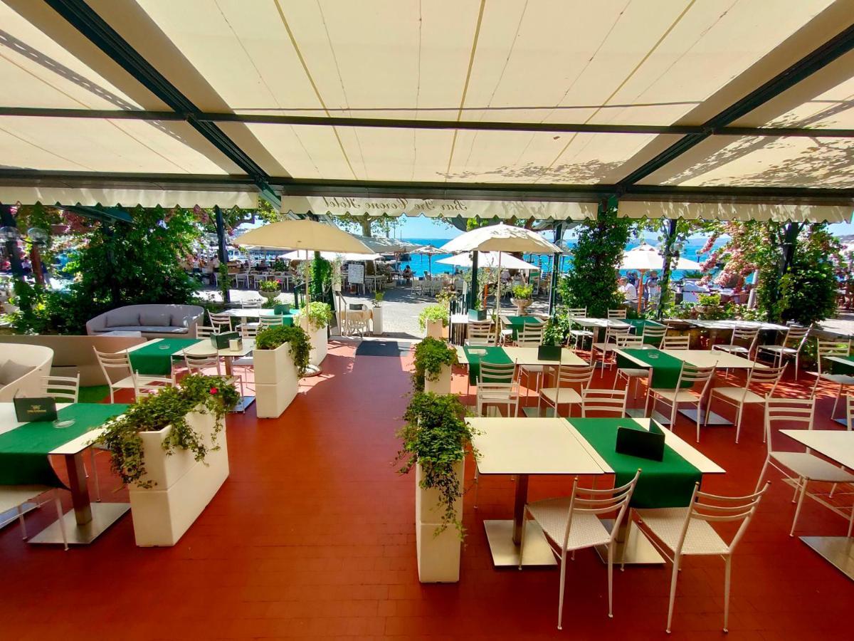 Hotel Tre Corone Garda  Buitenkant foto